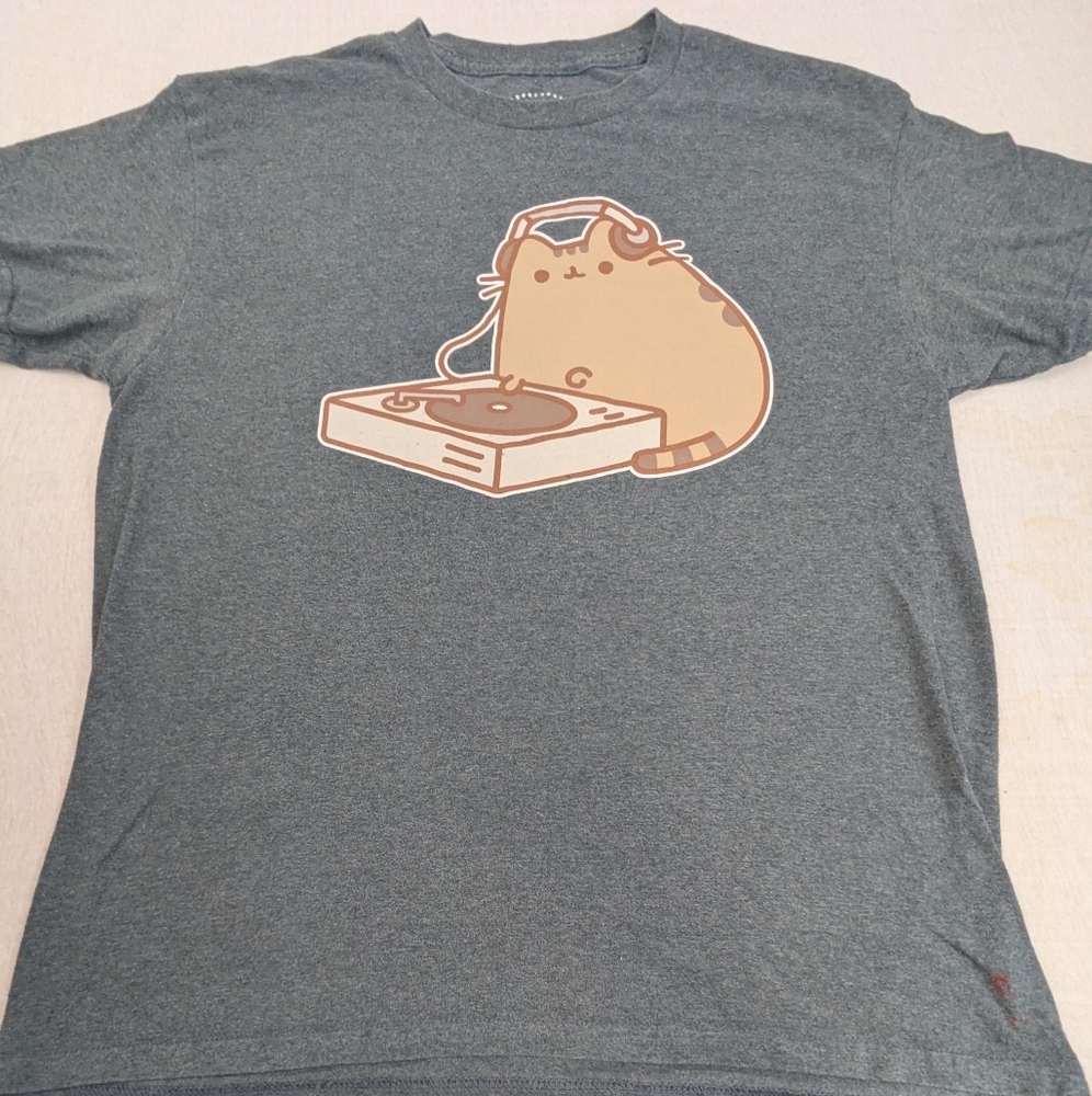 Pusheen Cat With Record Player & Headphones Large